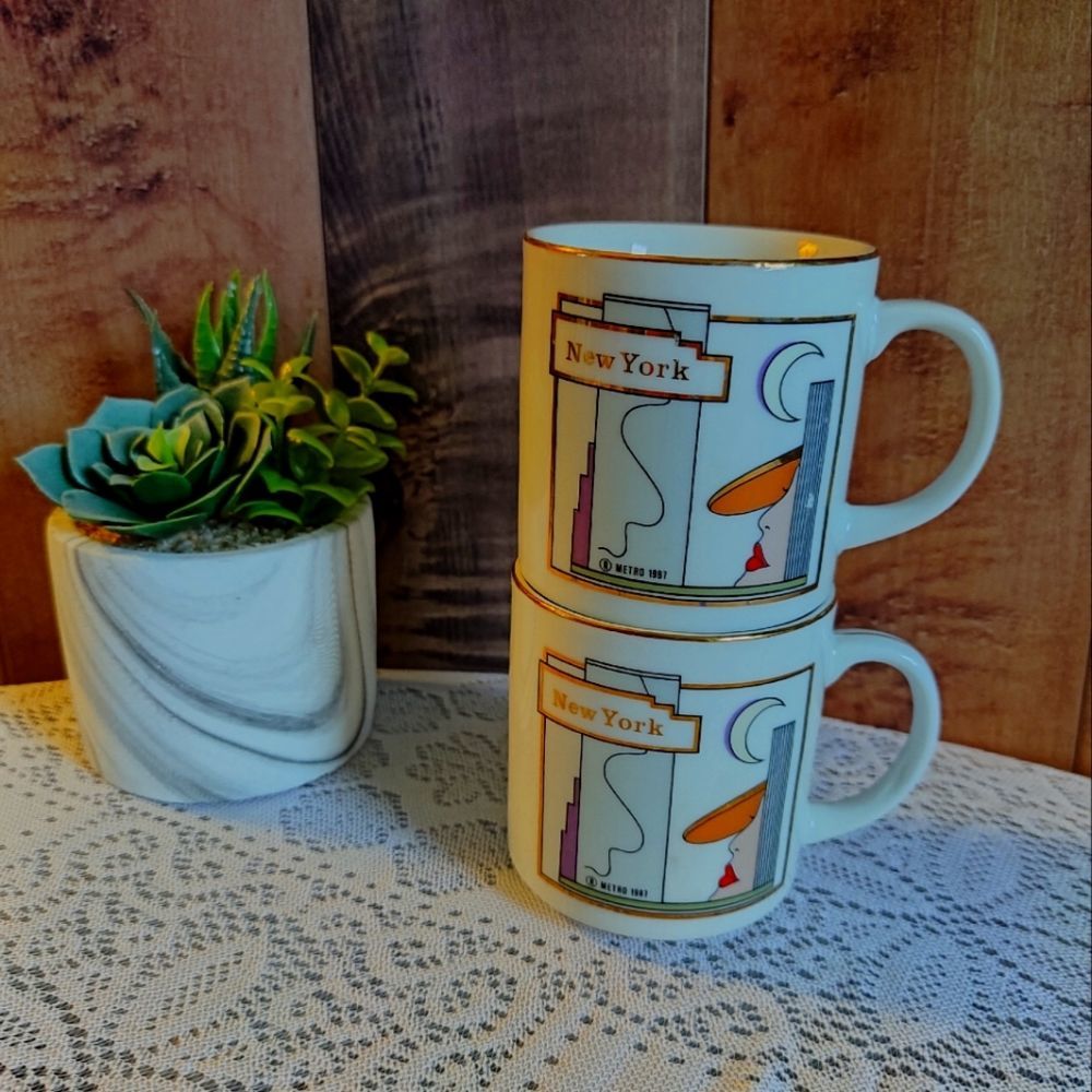 Vintage set of Stacking Mugs